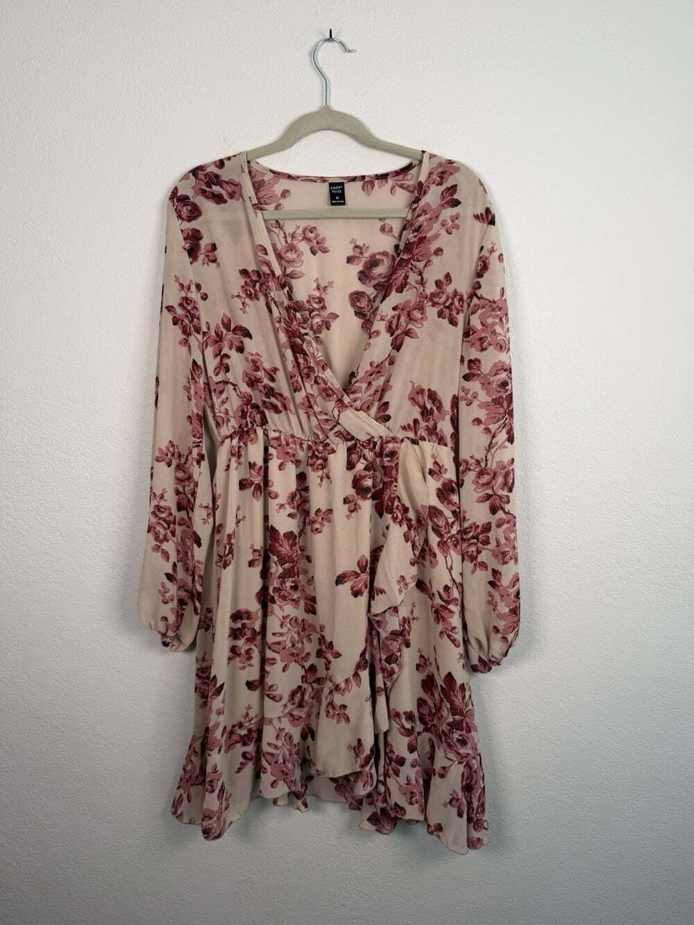 Emery Rose Beige Rose Floral Print Overlap Ruffle Hem Dress Women’s XL Vacation